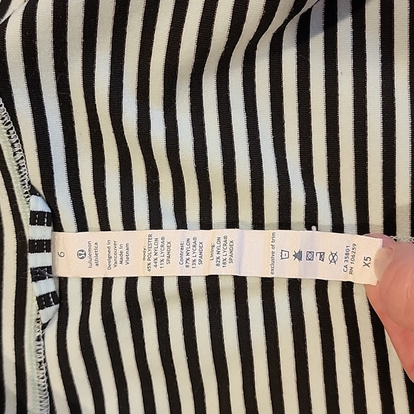 Lululemon Daily Yoga Jacket - Picture 9 of 10